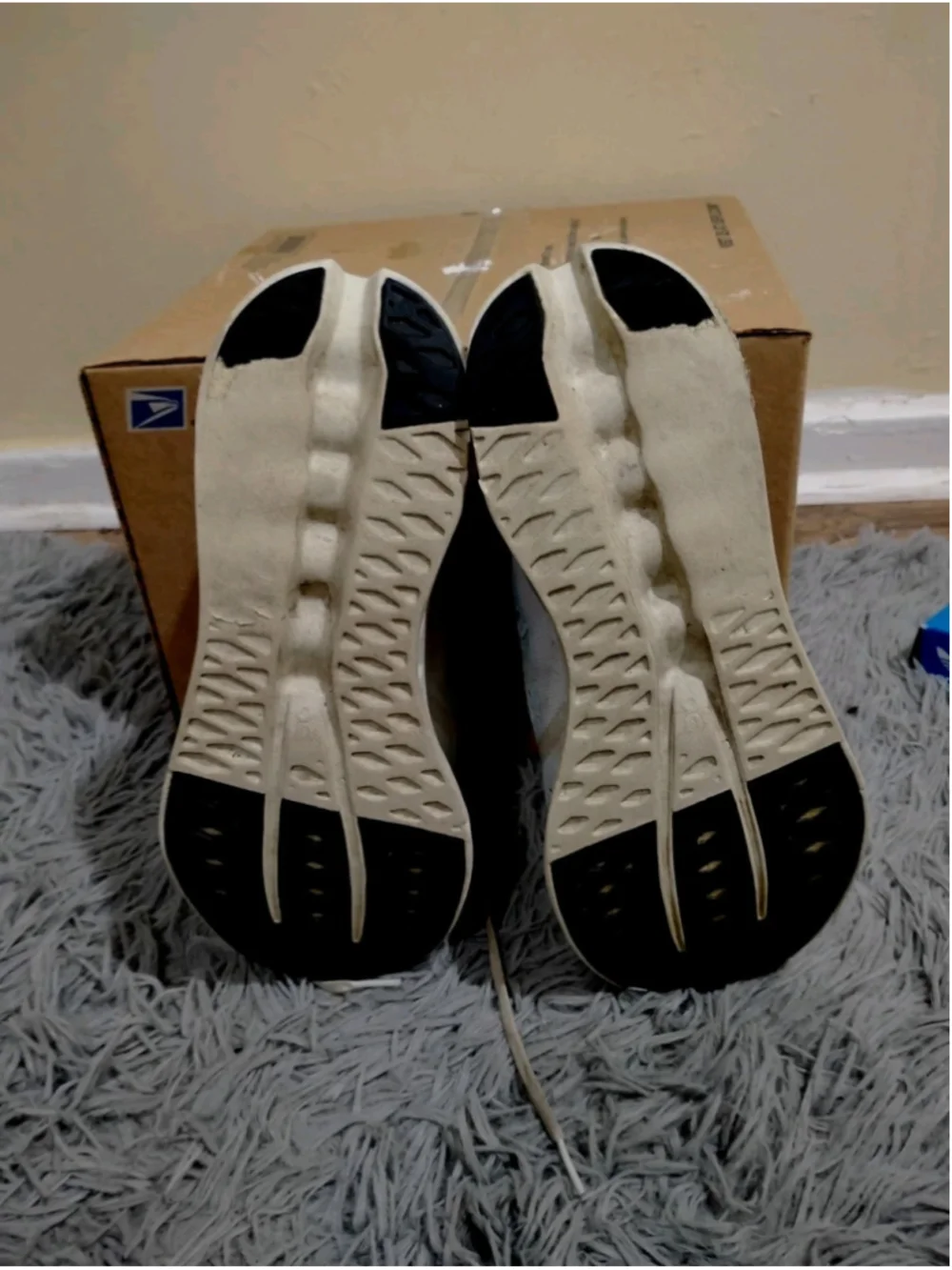 On Cloudsurfer Women's Size 10 Mineral Aloe Athletic Running Shoes 3WD10442078